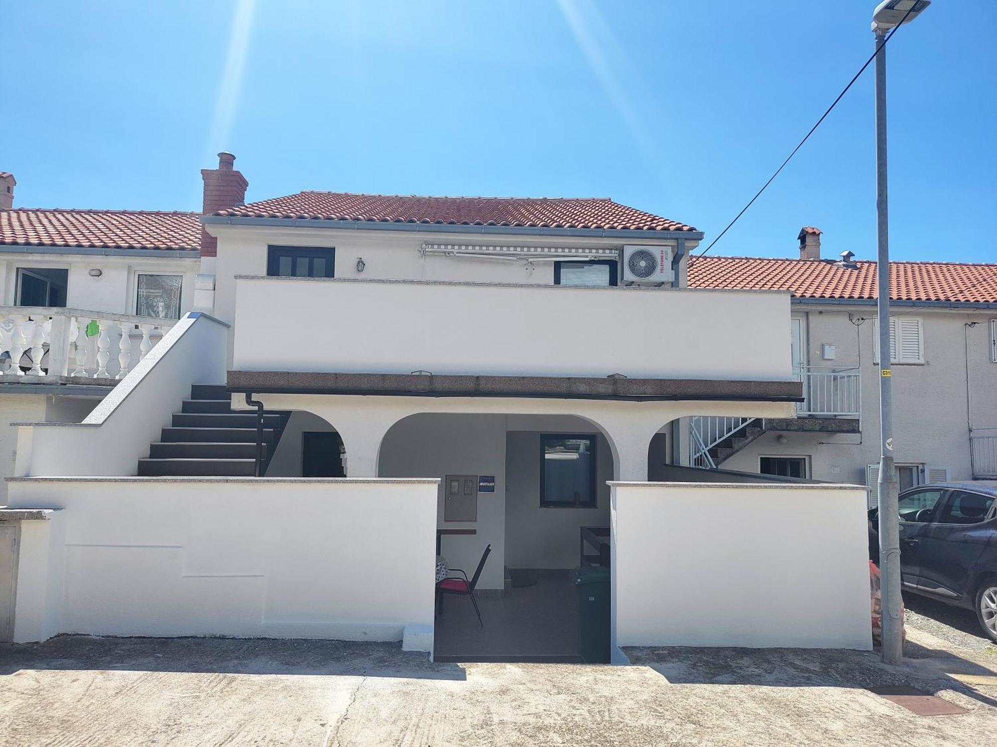 Apartmani Deleut Novi Vinodolski Kültér fotó